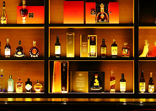 2F　VIPフロアバーカウンター